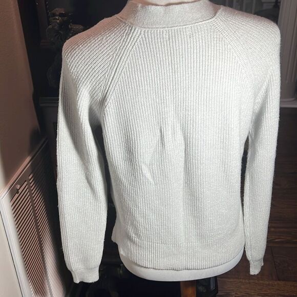 Mi Ami small Sweater in Pale Gray. WT251 - Picture 3 of 6
